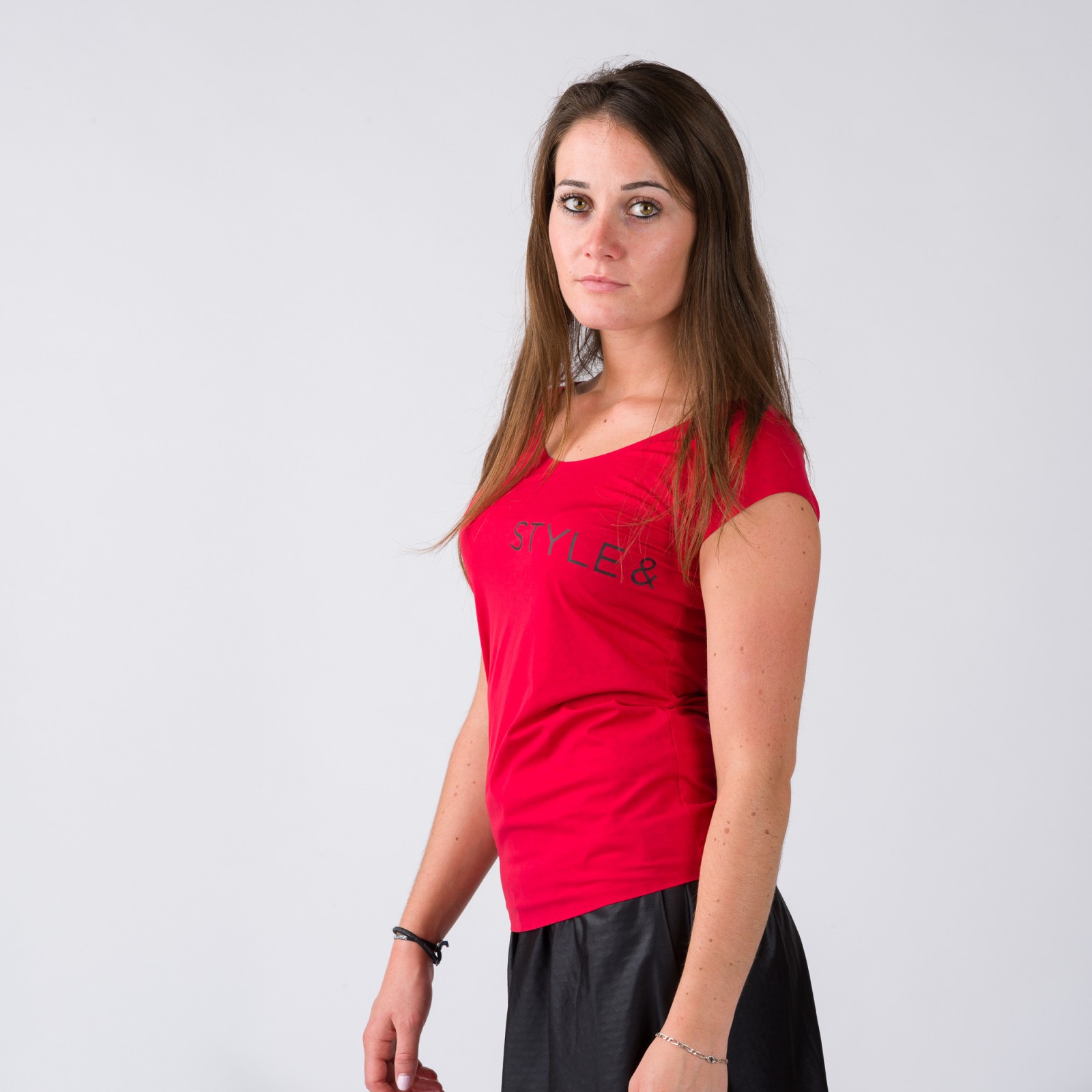 KURZARM-LOCKERES T-SHIRT