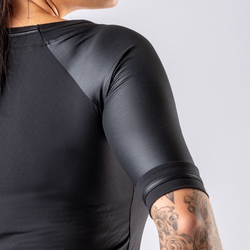 LOOSE T-SHIRT MIT 3/4-ÄRMELN