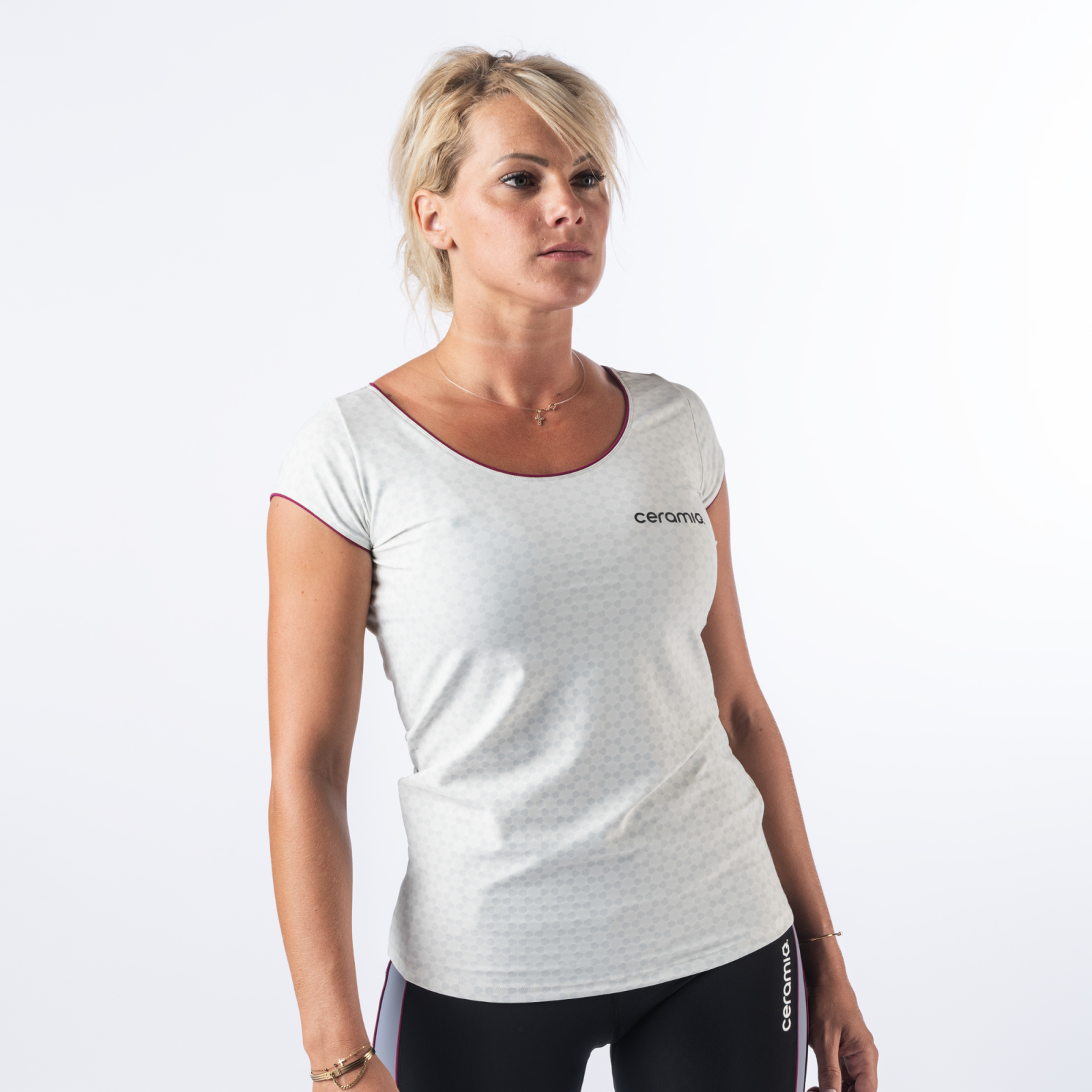 SHORT SLEEVE LOOSE FIT TEE-SHIRT